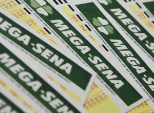 mega-sena-acumula-novamente-e-premio-vai-para-r$-32-milhoes