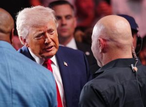 trump-pede-luta-e-ufc-casa-branca-ganha-combate-pesado