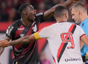 athletico-peca-pela-soberba-e-odair-merece-puxao-de-orelha